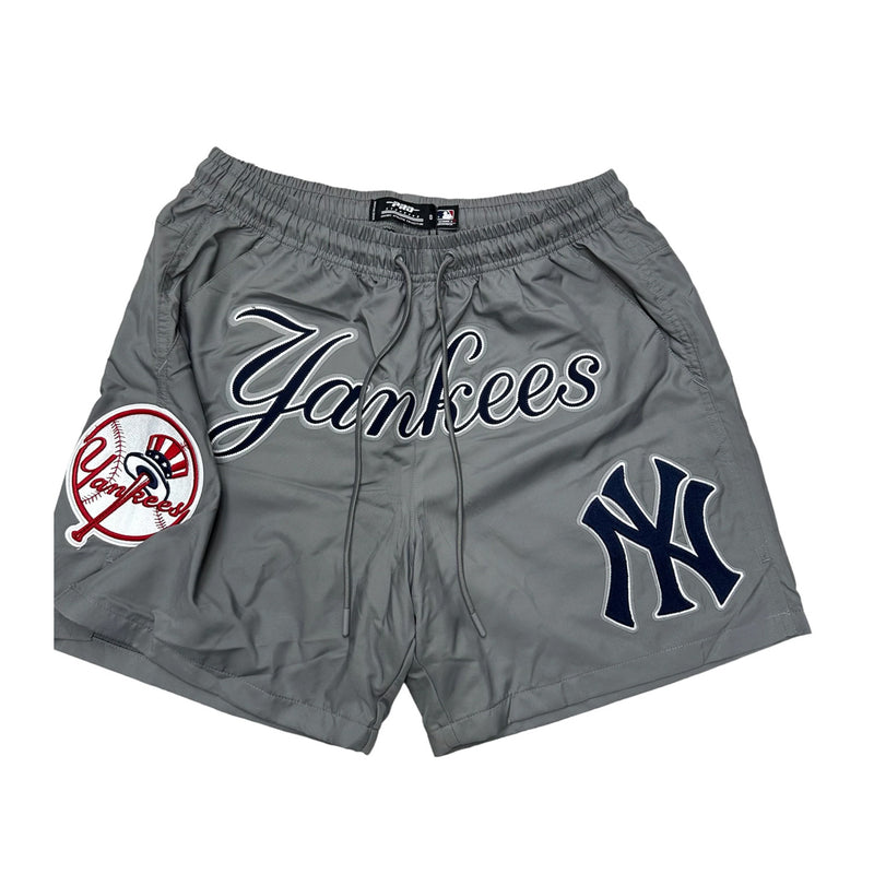 Pro Standard Mens MLB New York Yankees Classic Shorts LNY336793-GRY Gray