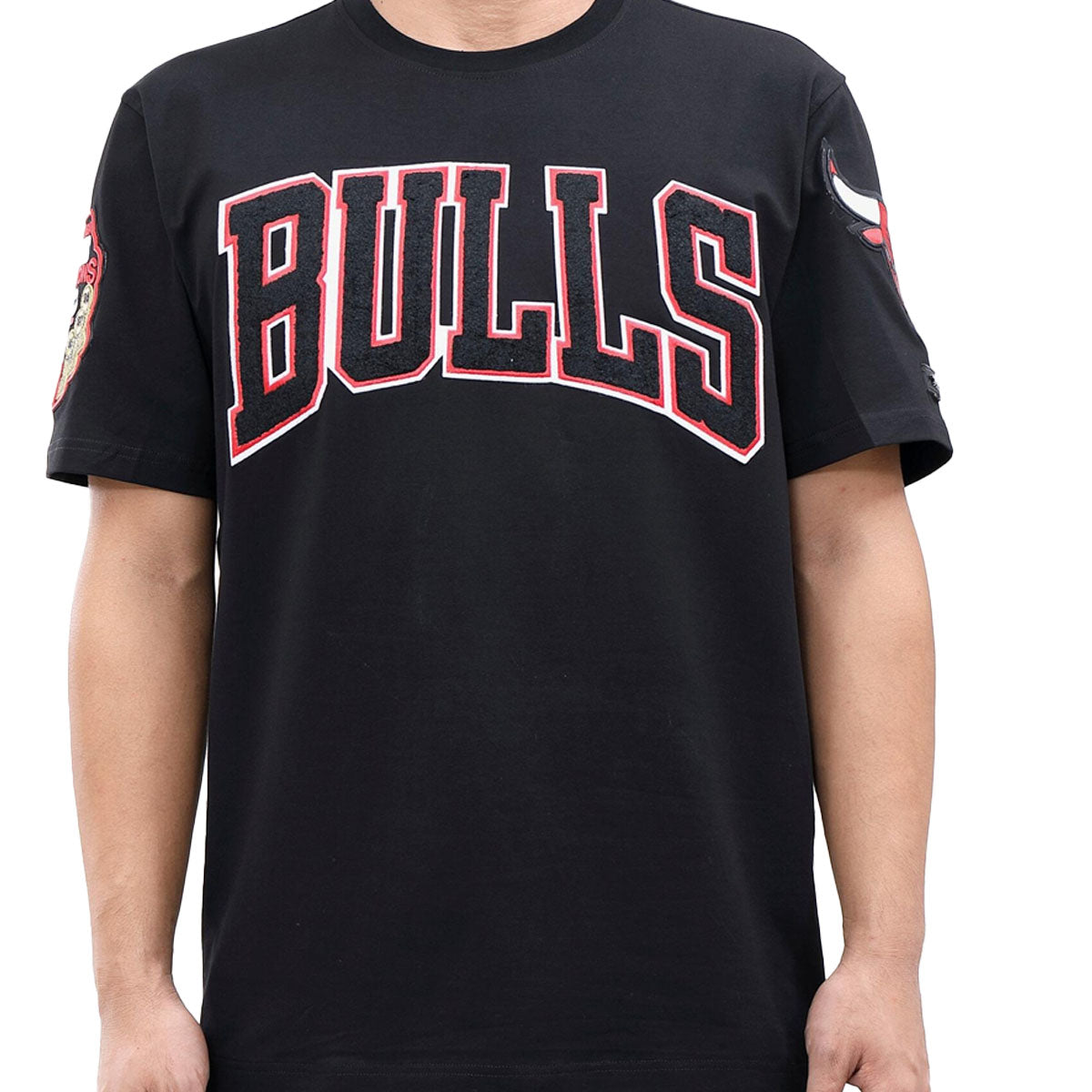 Pro Standard Mens NBA Chicago Bulls Pro Team Crew Neck T-Shirt BCB151539-BLK Black