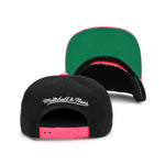 Mitchell & Ness Mens NBA San Antonio Spurs All Star Color HWC Snapback Hats 6HSSMM20272-SASBKPK Black/Pink ,Green Brim