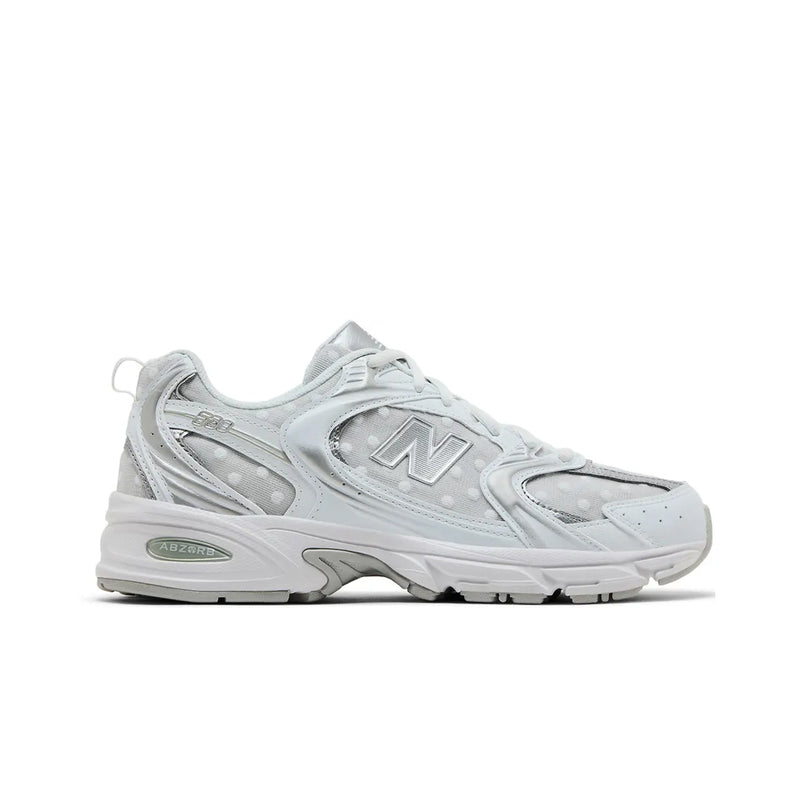 New Balance Unisex 530 Running Sneakers U530HFW White/Silver Metallic