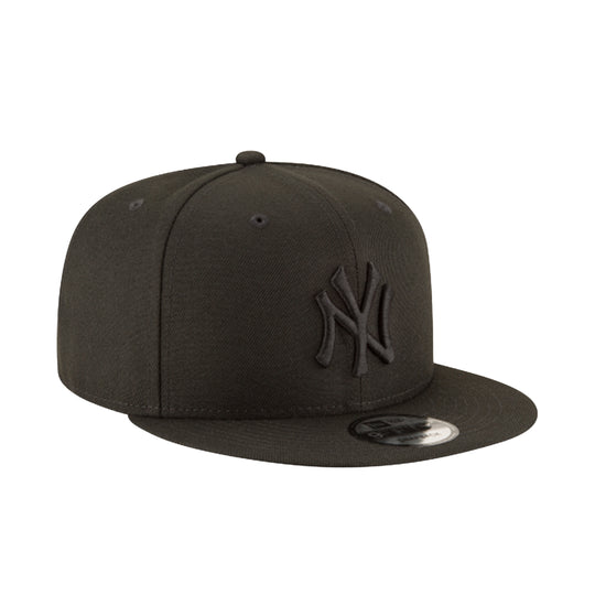 New Era Unisex MLB New York Yankees Blackout Basic 9Fifty Snapback Hat 11591026 Black, Grey Undervisor