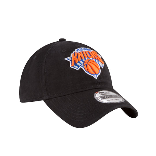 New Era Unisex NBA New York Knicks Core Classic 2 Adjustable Hats 60234978 Black, Grey Undervisor