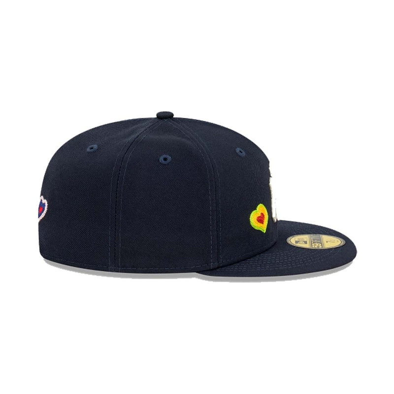 New Era Mens MLB New York Yankees Chainstitch Heart 59Fifty Fitted Hat 60288235 Navy, Pink Undervisor