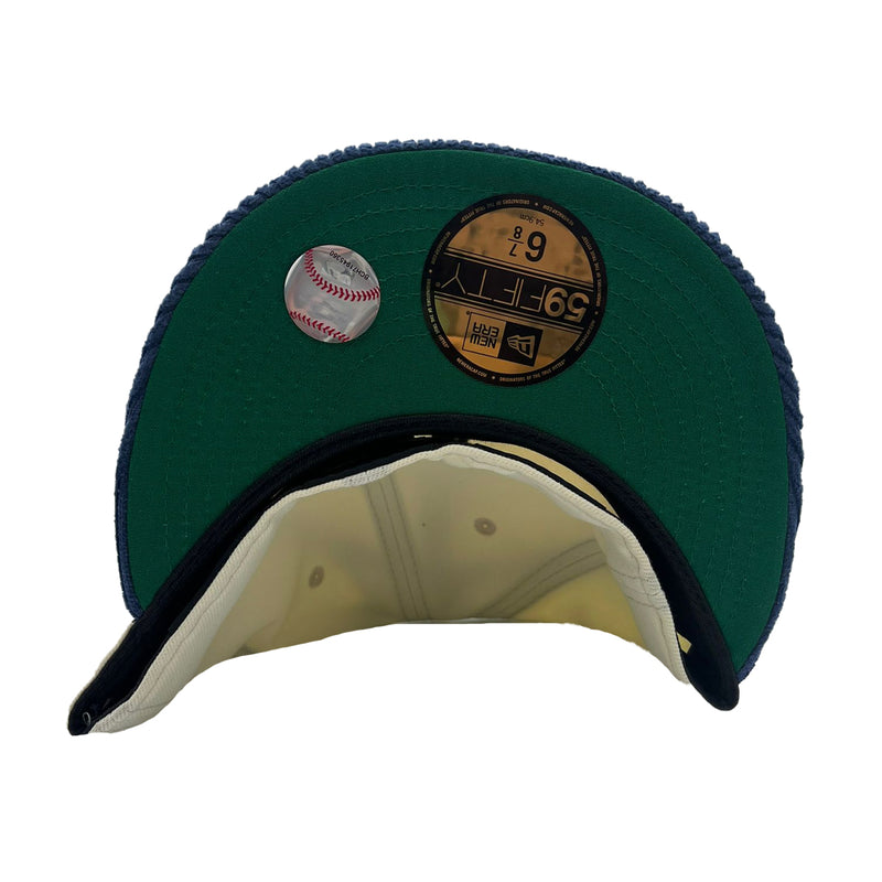 New Era Mens MLB Brooklyn Dodgers Pro Image 2022 Chrome Corduroy 59Fifty Fitted Hat 60349987 White/Blue, Green Undervisor