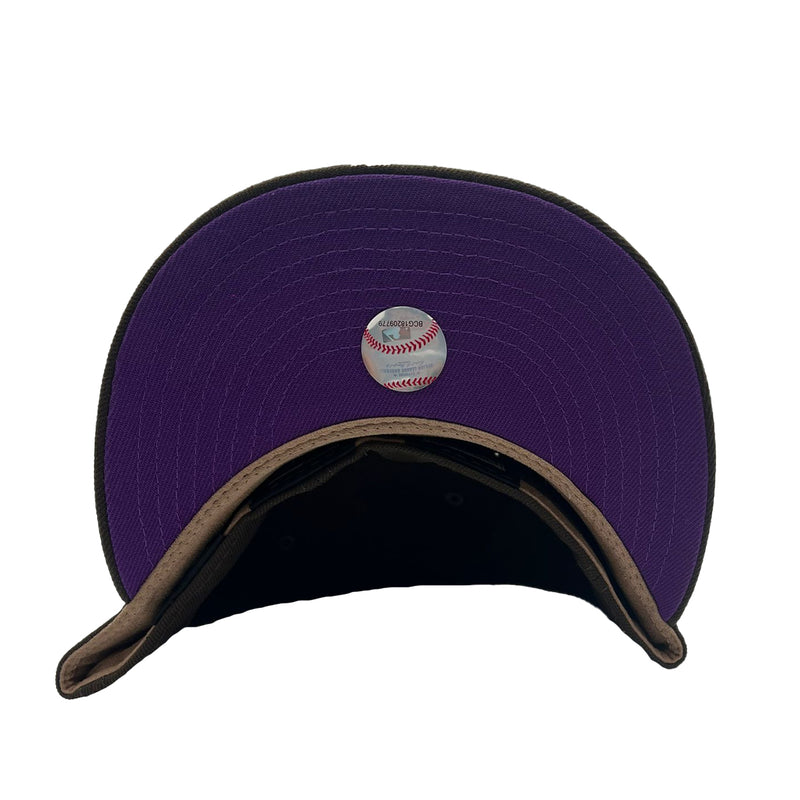 New Era Mens MLB New York Yankees Pro Image 2022 Plaid UV 59Fifty Fitted Hat 60351302 Black, Purple Undervisor