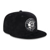 New Era Mens NBA Brooklyn Nets Letterman Pin 59Fifty Fitted Hat 60487166 Black, Grey Undervisor