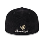 New Era Mens NBA Brooklyn Nets Letterman Pin 59Fifty Fitted Hat 60487166 Black, Grey Undervisor