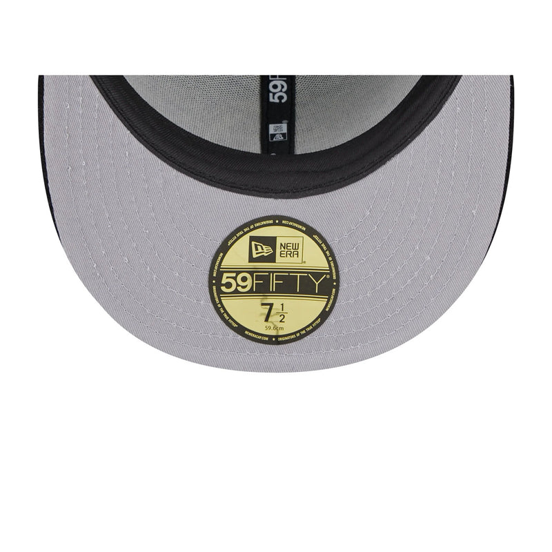 New Era Mens NBA Brooklyn Nets Letterman Pin 59Fifty Fitted Hat 60487166 Black, Grey Undervisor