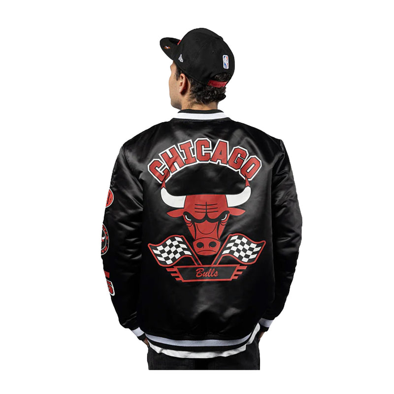 New Era Mens NBA Chicago Bulls 2024 Rally Drive Satin Jacket 60491860 Black/White