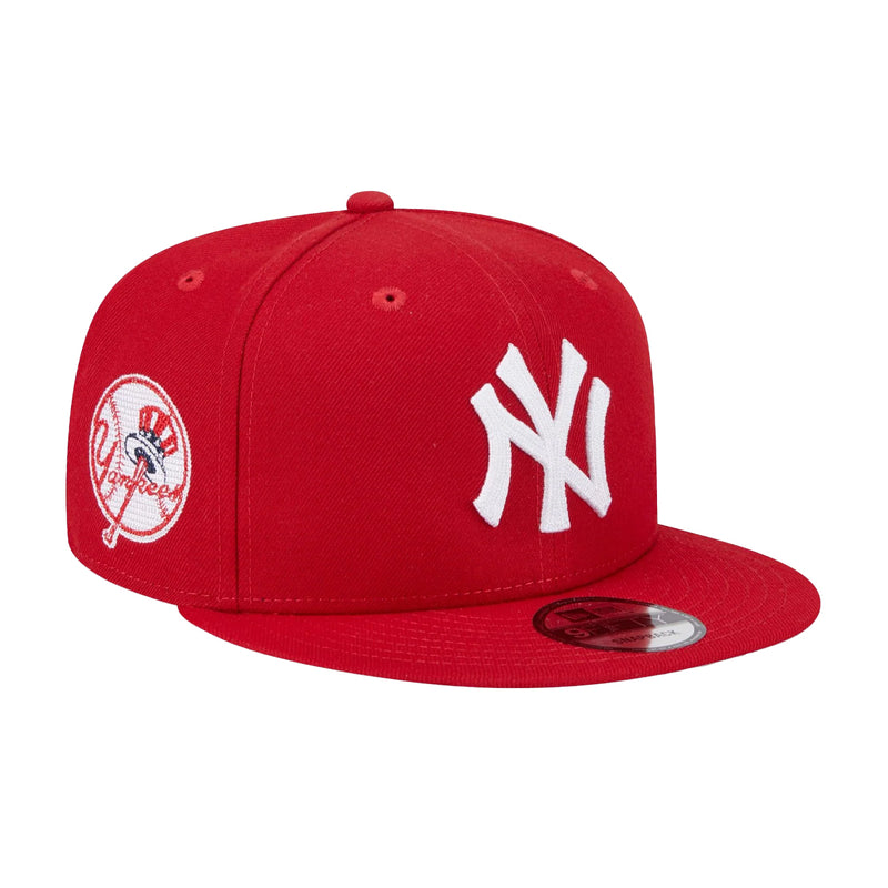 New Era Mens MLB Alpha Industries New York Yankees 9Fifty Snapback Hat 60540344 Scarlet