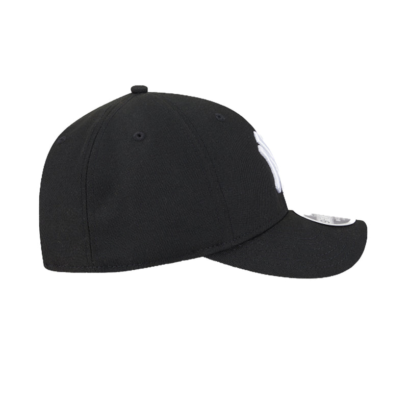 New Era Mens MLB New York Yankees 9Forty Team Replica Snapback Hat 60646911 Black/White