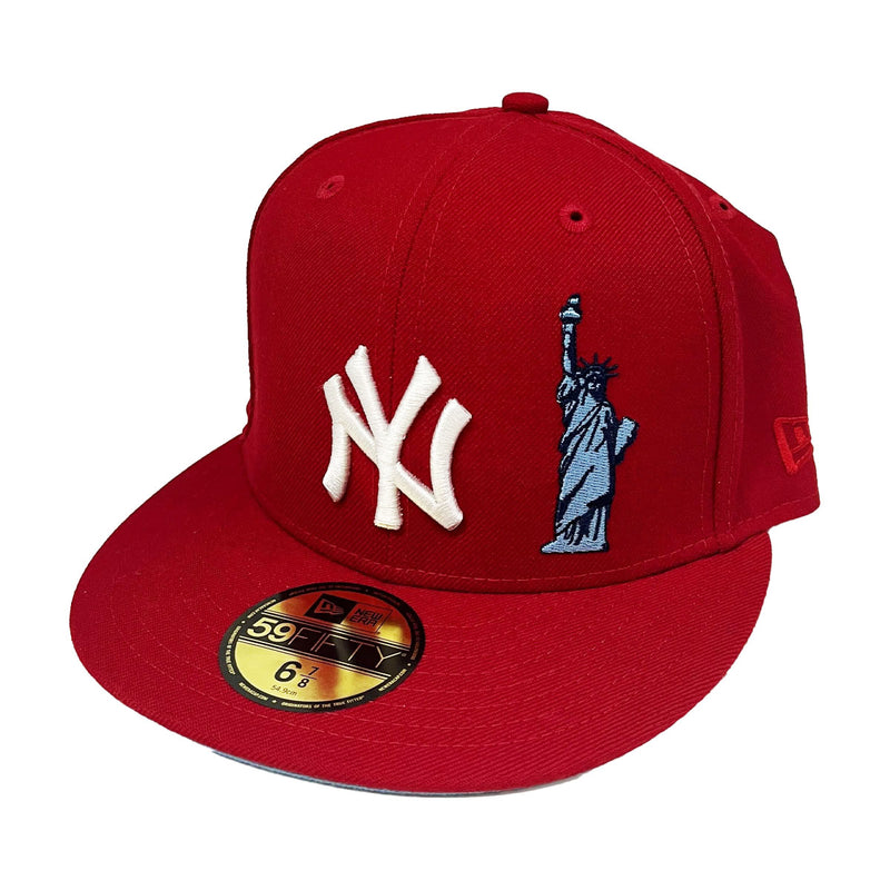 New Era Mens MLB New York Yankees New York Yankees Statue of Liberty 59FIFTY Fitted Hat 70587017 Scarlet Red, Sky Blue Undervisor 7 1/8