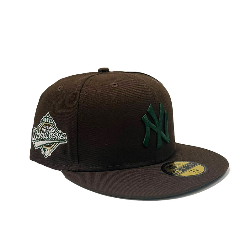 New Era Mens MLB New York Yankees World Series 1996 59Fifty Fitted Hat 70652347 Walnut, Dark Green Undervisor