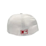 New Era Mens MLB Chicago White Sox World Champions 2005 59Fifty Fitted Hat 70716129 White/Scarlet, Sky Blue Undervisor