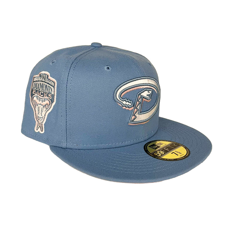 New Era Mens MLB Arizona Diamondbacks Inaugural Season 1998 59Fifty Fitted Hat 70733655 Sky Blue, Pink Undervisor