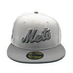 New Era Mens MLB New York Mets Shea Stadium 59Fifty Fitted Hat 70761489 White/Gray, Dark Grey Undervisor