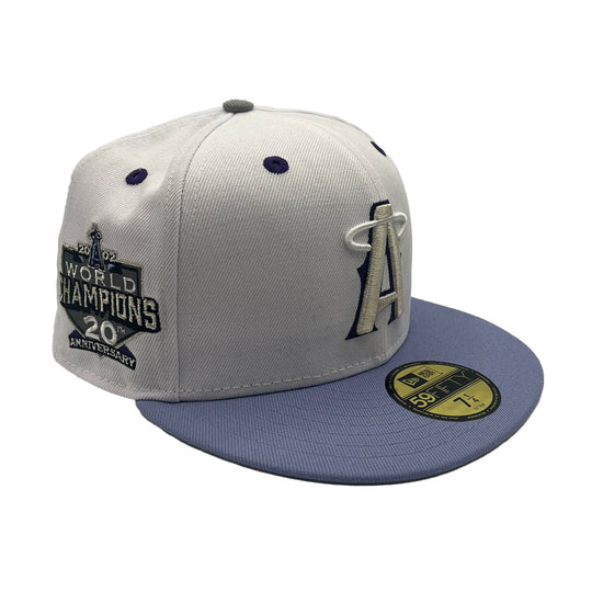 New Era Mens MLB Arizona Diamondbacks 2002 World Champions 20th Anniversary 59Fifty Fitted Hat 70802240 White/Lavender, Lavender Undervisor