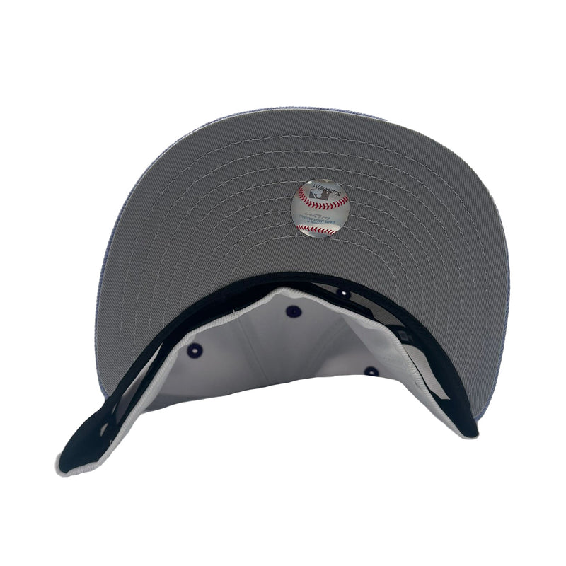 New Era Mens MLB Arizona Diamondbacks 2002 World Champions 20th Anniversary 59Fifty Fitted Hat 70802240 White/Lavender, Lavender Undervisor