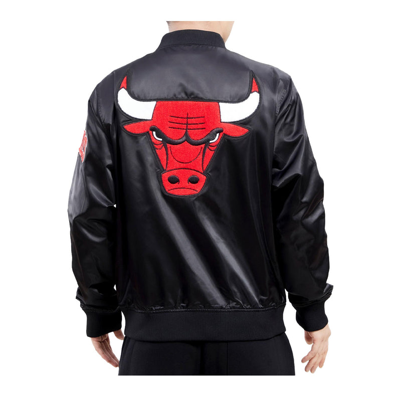 Men’s Pro Standard Chicago Bulls Satin Jacket Black