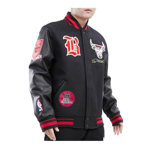 Pro Standard Mens NBA Chicago Bulls Pro Prep Varsity Jacket BCB659461-BRK Black/Red/Black