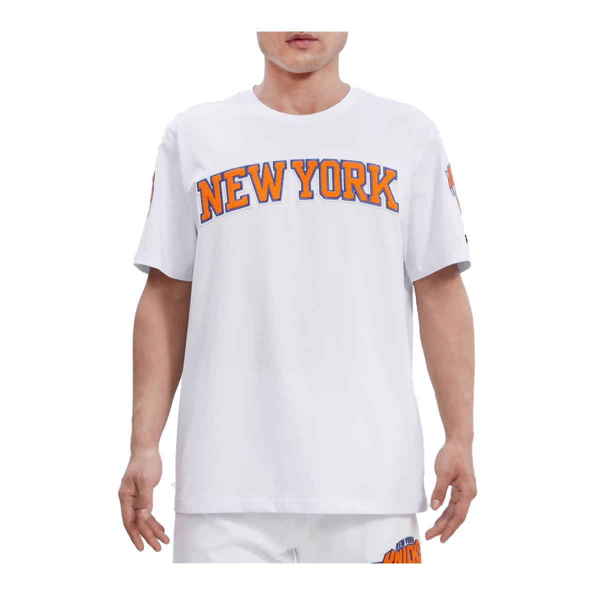 Pro Standard Mens NBA New York Knicks Classic Chennille Single Jersey Crew Neck T-Shirt  BNK151552-WHT White