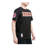 Pro Standard Mens NBA New York Knicks Tackle Twill Sj Crew Neck T-Shirt BNK156175-BLK Black