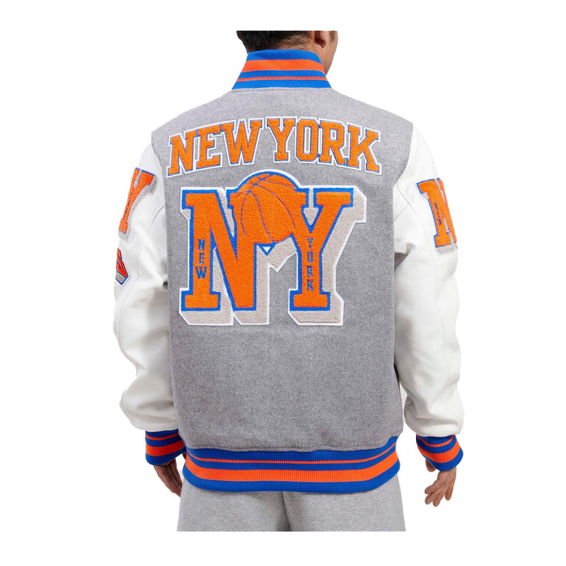 Pro Standard Mens NBA New York Knicks Mash Up Logo Varsity Jacket BNK654274-HGR Heather Grey