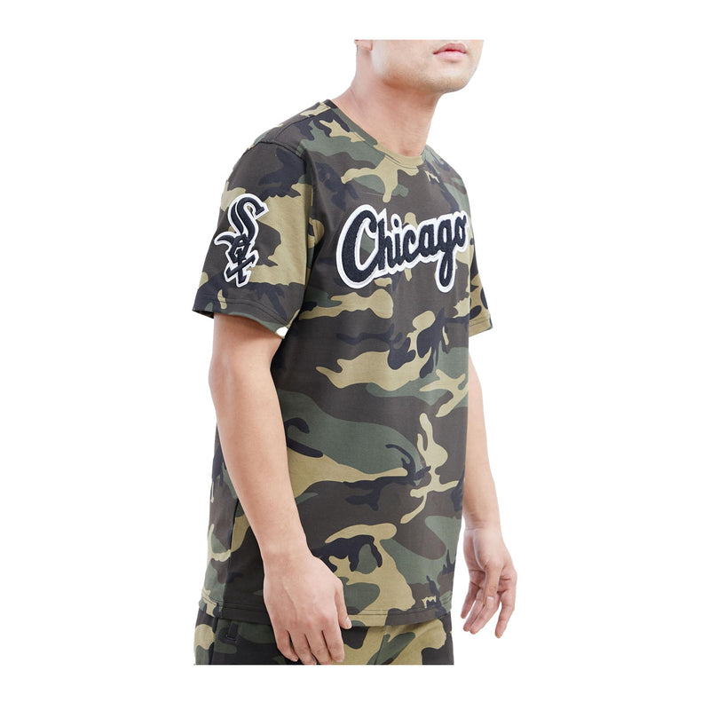 Pro Standard Mens NBA Chicago Bulls Logo Pro Team Crew Neck T-Shirt LCW132665-CAM Camouflage