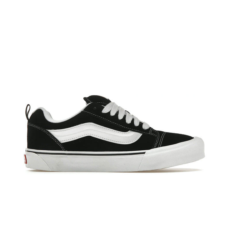Vans Unisex Knu Skool Skateboarding Shoes VN0009QC6BT Black/True White